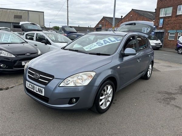 Blue Used 2008 Kia Ceed Estate | £2,150 (A bit pricey) - Image 1/1