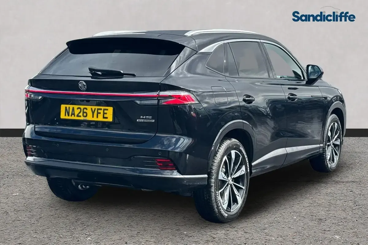New MG HS Trophy 224 HP (164 kW) 2025 Metallic  black pearl SUV