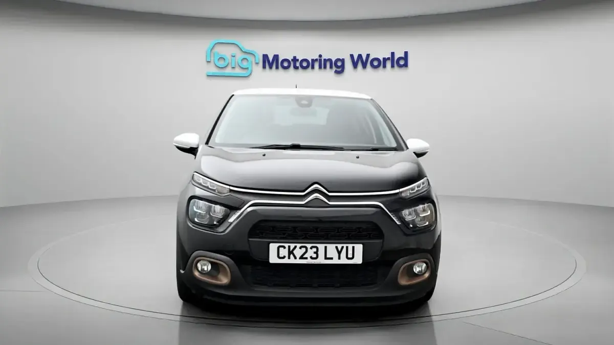 Used Citroën C3 PureTech 83 HP (61 kW) 2023 Black Hatchback