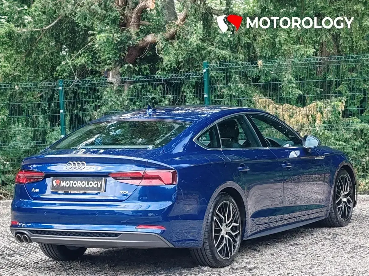 Used Audi A5 Sportback S-Line 190 HP (139 kW) 2017 Blue Hatchback