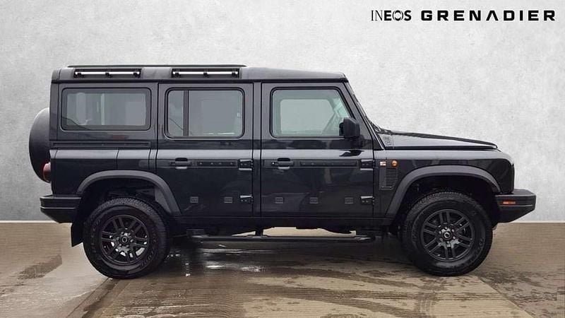 Used Ineos Grenadier 286 HP (210 kW) 2023 Grey MPV