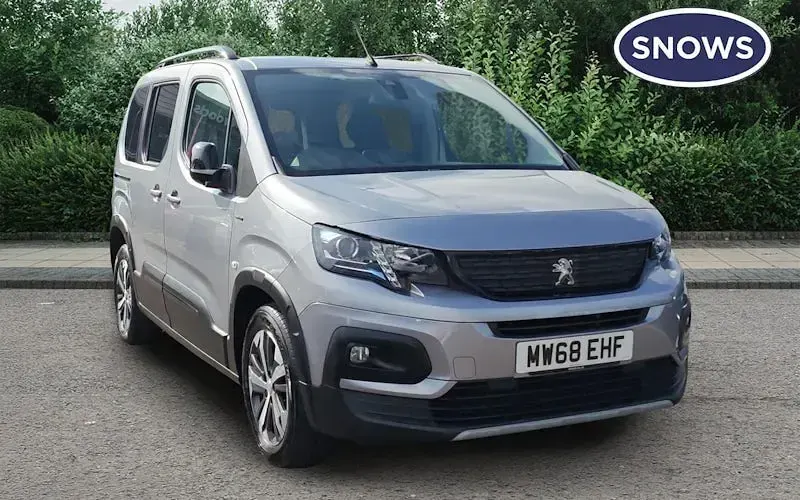 Używany Peugeot Rifter GT-line 131 KM (96 kW) 2020 Minivan