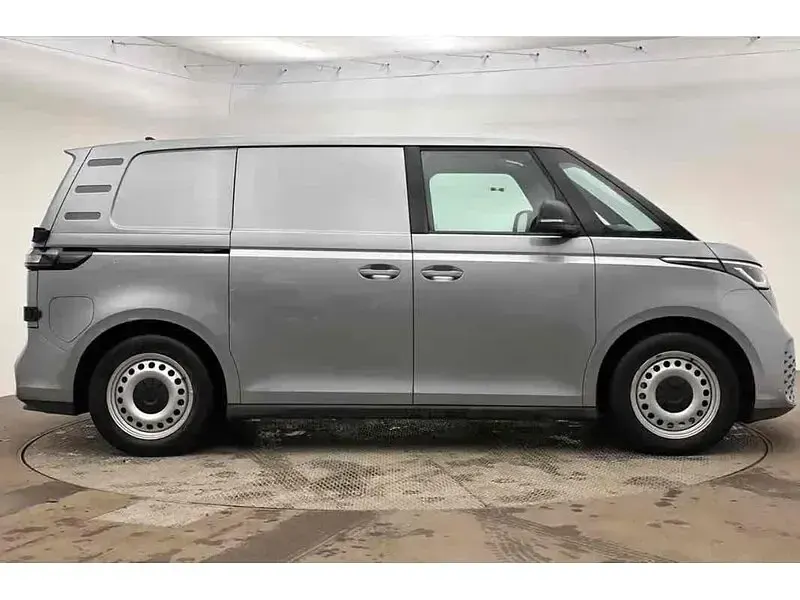 Used VW ID. Buzz 210 kW (286 HP) 2024 Silver MPV