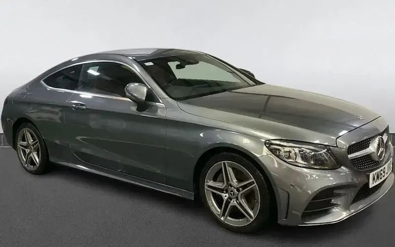 Second-hand Mercedes C300 AMG Line Premium 258 CP (189 kW) 2019 Coupe