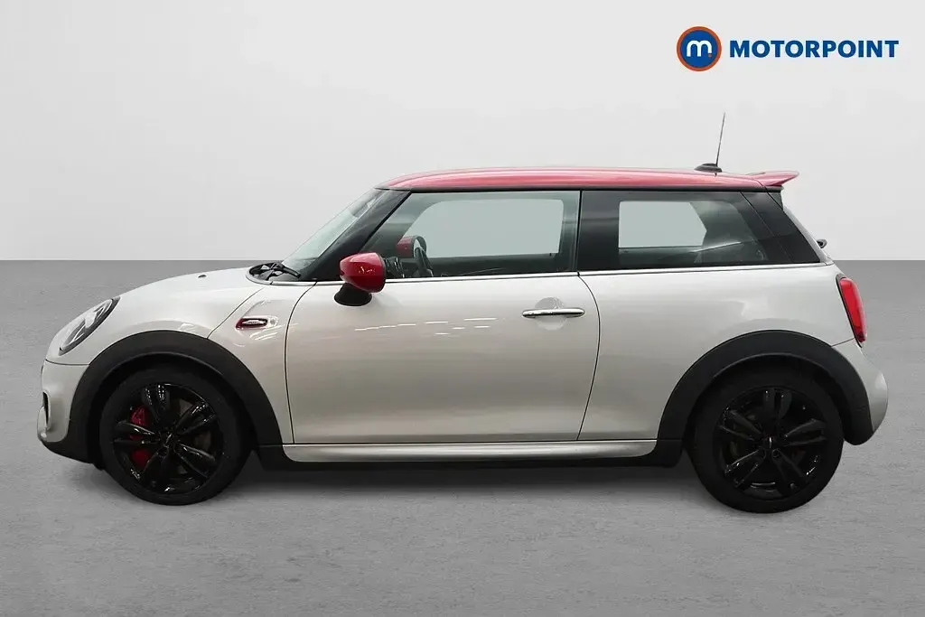 Used Mini John Cooper Works Comfort 231 HP (169 kW) 2020 Silver Hatchback