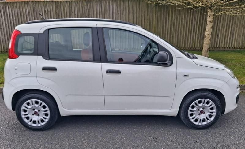 Used Fiat Panda Easy 69 HP (50 kW) 2013 White Hatchback