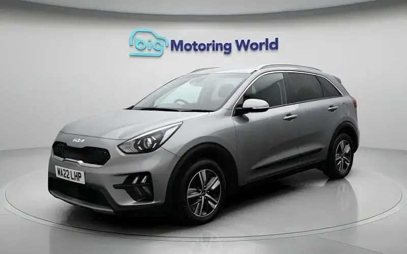 Used Kia Niro 141 HP (103 kW) 2022 Grey SUV