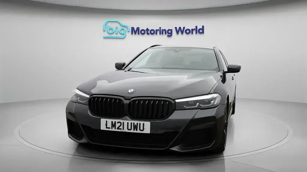 Used BMW 520 M Sport 190 HP (139 kW) 2021 Grey Estate
