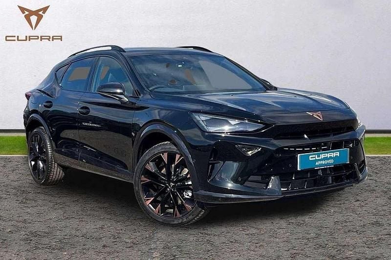 Black New 2025 Cupra Formentor SUV | £33,495 (Good price) - Image 1/4