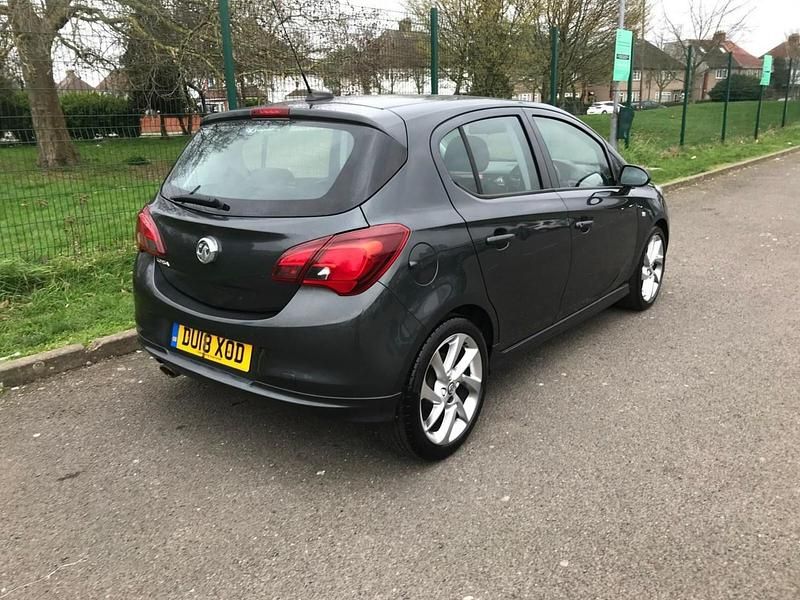 Begagnad Vauxhall Corsa SRi 2018 Grå Halvkombi