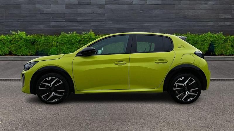 Used Peugeot 208 GT 99 HP (72 kW) 2025 Yellow Hatchback
