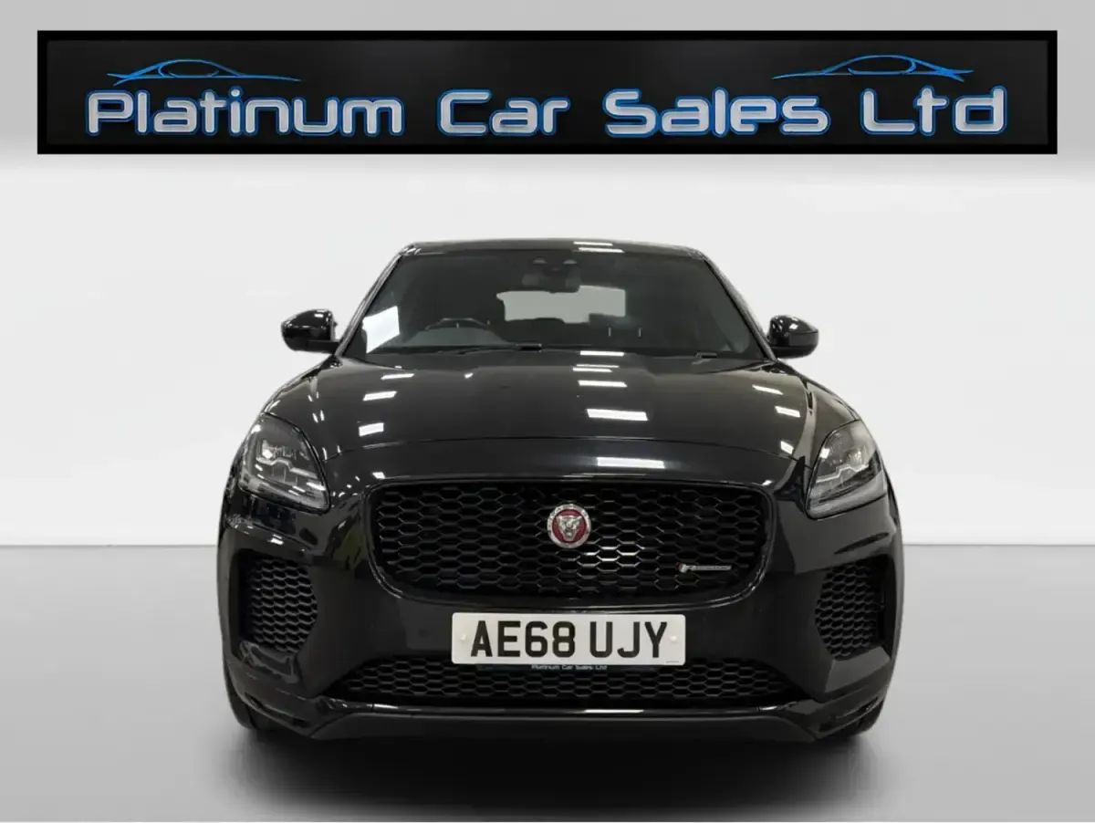 Begagnad Jaguar E-Pace R-Dynamic 180 HK (132 kW) 2018 Svart SUV