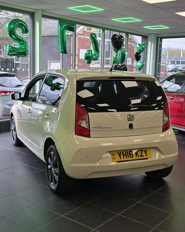 Used Seat Mii 75 HP (55 kW) 2016 Beige Hatchback