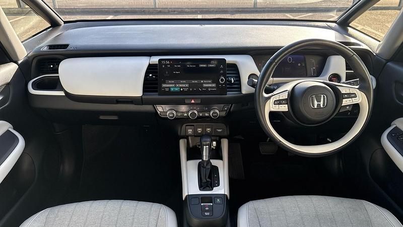 Used Honda Jazz Hybrid 109 HP (80 kW) 2021 Grey Hatchback