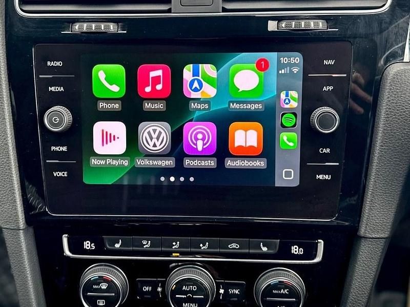 Second-hand VW Golf VII GTD 184 CP (135 kW) 2019 Albastru Hatchback