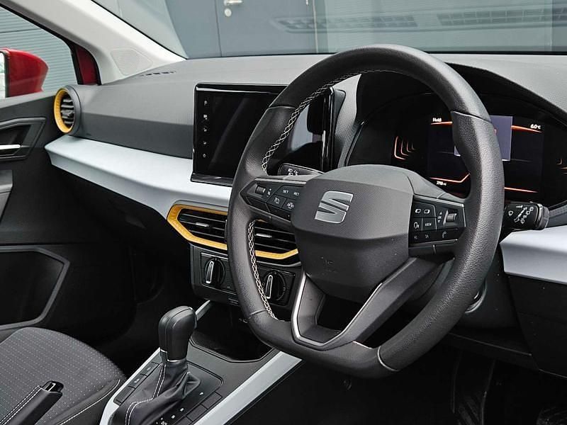 Used Seat Arona SE Technology 2024 Red SUV