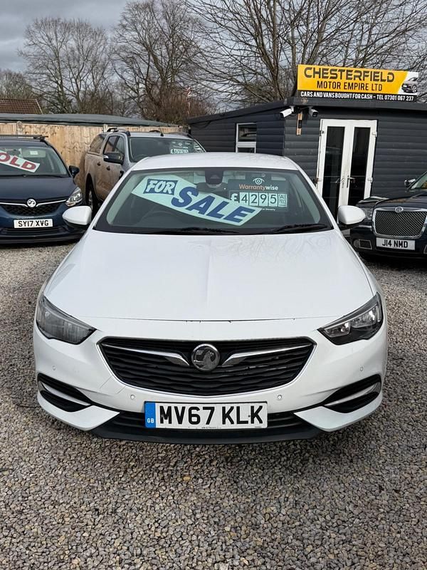 Used Vauxhall Insignia Sport 2017 White Hatchback
