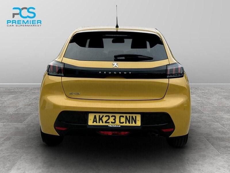 Used Peugeot 208 Allure+ 2023 Yellow Hatchback