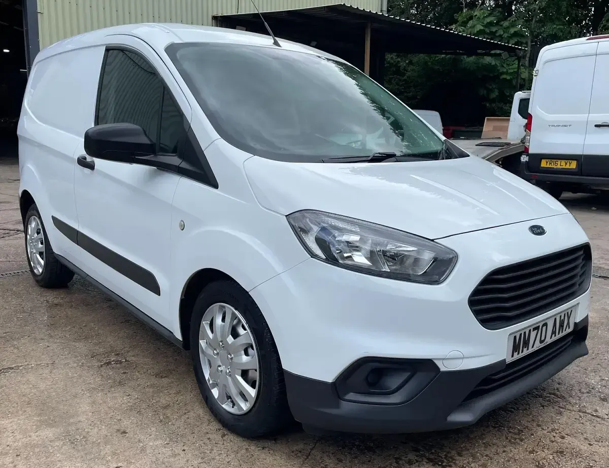 Used Ford Transit 75 HP (55 kW) 2020 White Van