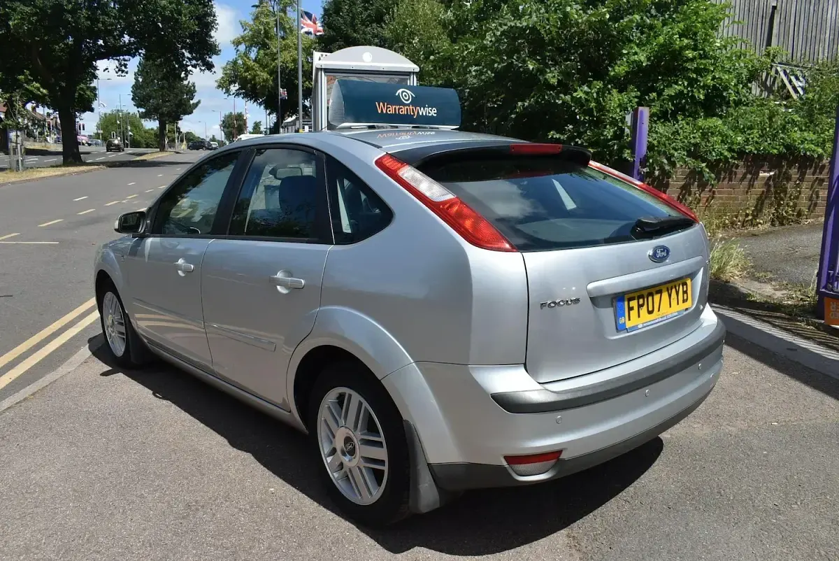 Used Ford Focus Ghia 2007 Silver Hatchback