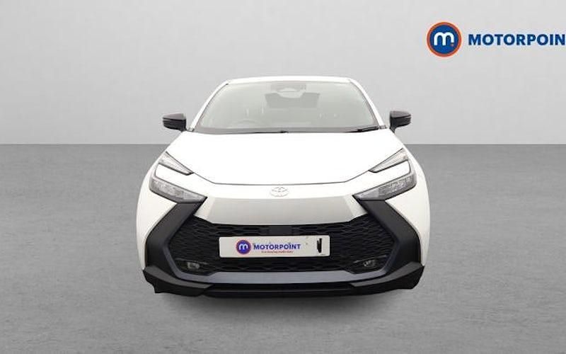 Used Toyota C-HR Design 140 HP (102 kW) 2026 SUV