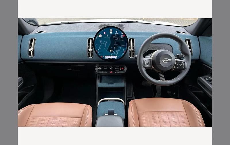 Used Mini Countryman Exclusive 168 HP (123 kW) 2024 White SUV