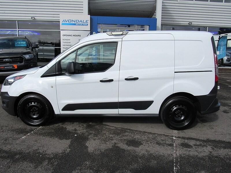 Usado Ford Transit Connect 100 HP (73 kW) 2018 Branco Monovolume