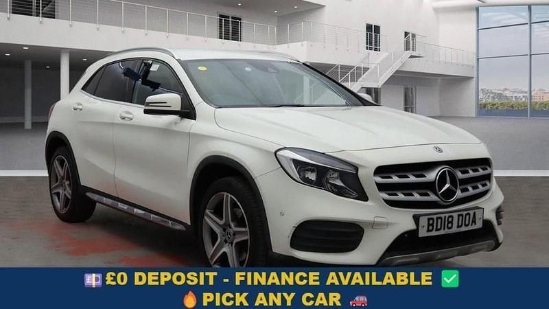 White Used 2018 Mercedes GLA220 Executive SUV | £13,049 (Fair price) - Image 1/4