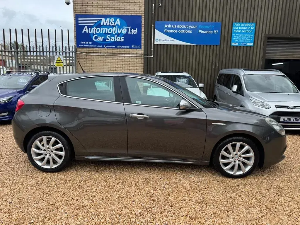 Used Alfa Romeo Giulietta Veloce 2013 Grey Hatchback