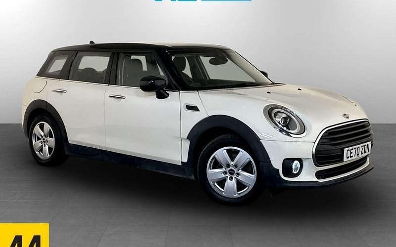 Used 2022 Mini Cooper Clubman Classic Estate | £9,295 (Super price) - Image 1/2