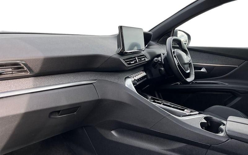 Used Peugeot 3008 Allure+ 136 HP (100 kW) 2023 Estate