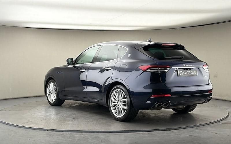 Used Maserati Levante GT 330 HP (242 kW) 2023 SUV