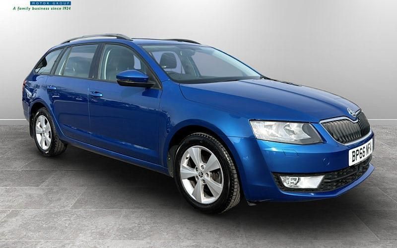 Used Skoda Octavia SE L 150 HP (110 kW) 2016 Blue Hatchback