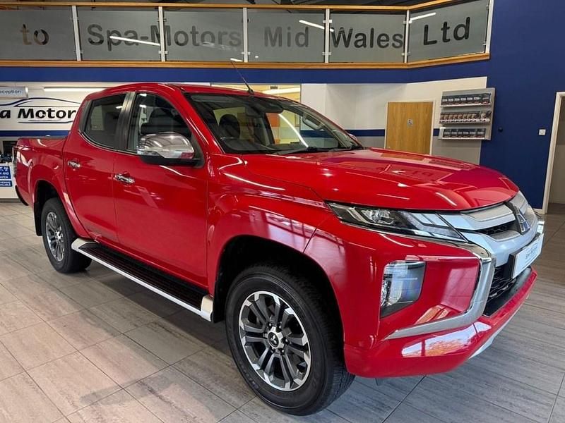 Red Used 2020 Mitsubishi L200 Pickup | £19,990 (Fair price) - Image 1/4