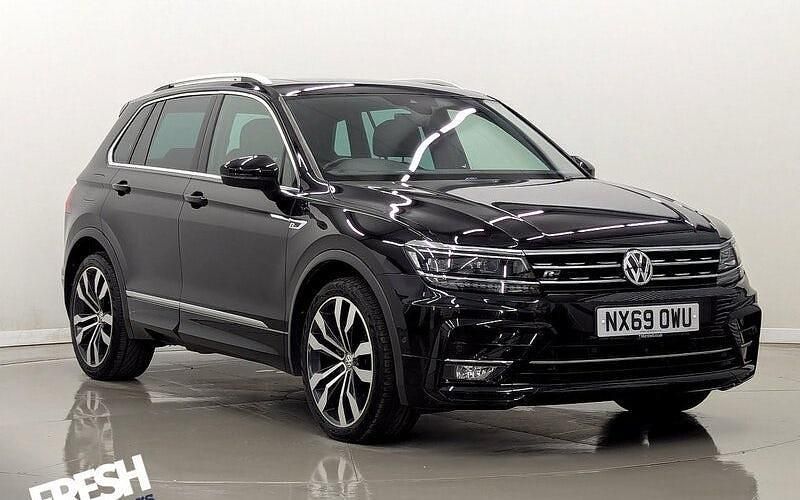 Used 2019 VW Tiguan SEL SUV | £20,390 (Fair price) - Image 1/4