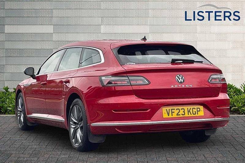 Used VW Arteon Elegance 150 HP (110 kW) 2023 Red Estate