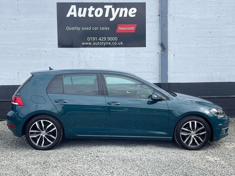 Used VW Golf VII GT 2017 Green Hatchback
