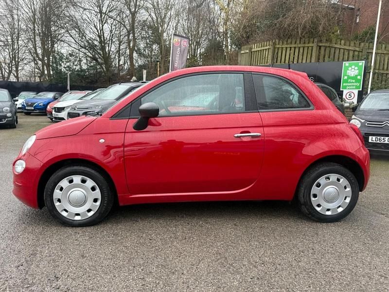 Used Fiat 500 Pop 70 HP (51 kW) 2023 Red Hatchback