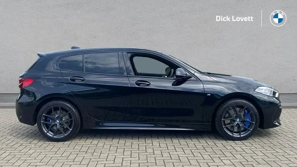 Used BMW 118 M Sport 134 HP (98 kW) 2024 Black Hatchback