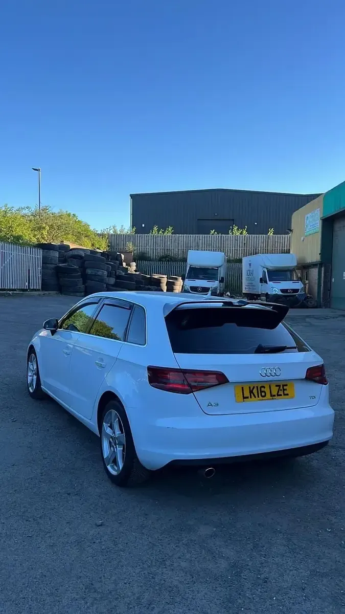 Used Audi A3 Sport 108 HP (79 kW) 2016 White Hatchback