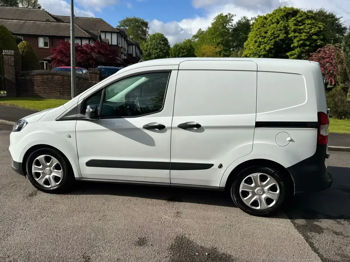 Używany Ford Transit Trend 2020 Biały Van