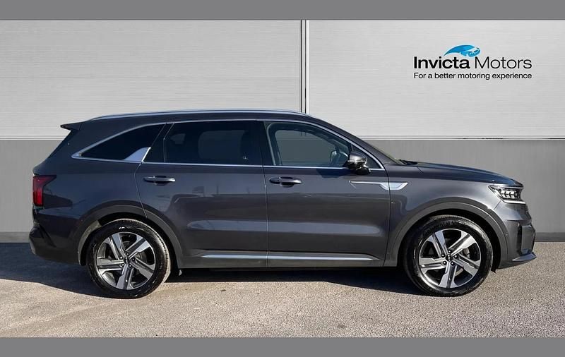 Used Kia Sorento 226 HP (166 kW) 2022 Grey SUV