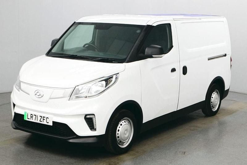 White Used 2021 Maxus eDeliver 3 Van | £6,490 (Fair price) - Image 1/4