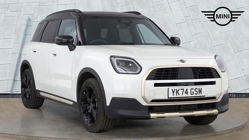 White Used 2025 Mini Countryman SUV | £34,985 (Fair price) - Image 1/4