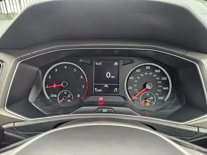 Używany VW T-Roc SE 115 KM (84 kW) 2020 Czarny SUV