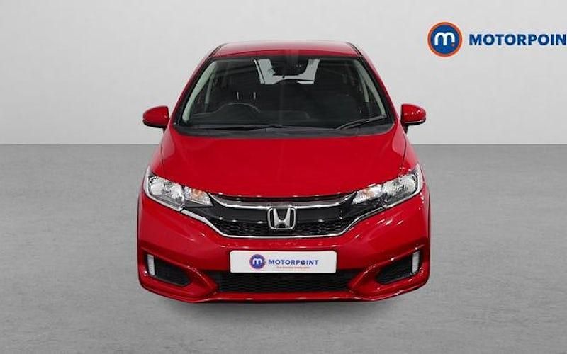 Used Honda Jazz S 102 HP (75 kW) 2020 Red Hatchback