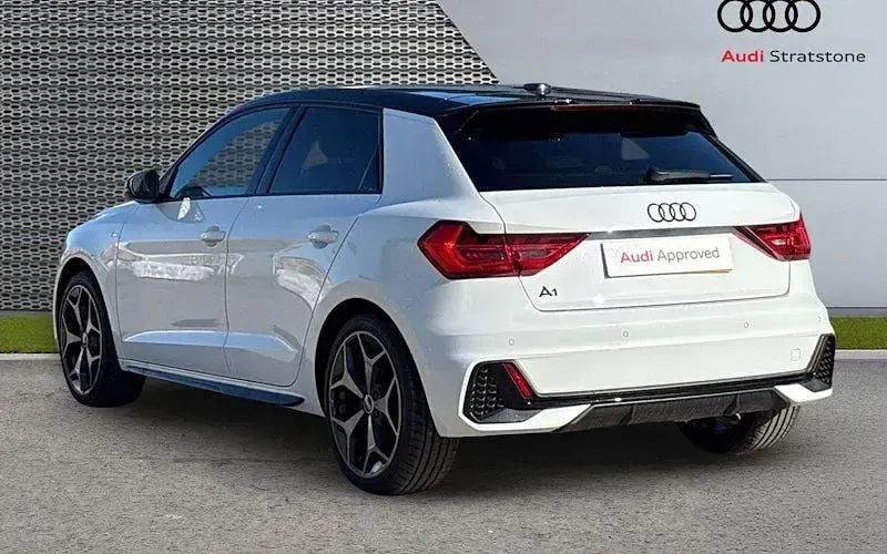 Used Audi A1 Sportback Black Edition 95 HP (69 kW) 2026 White Hatchback