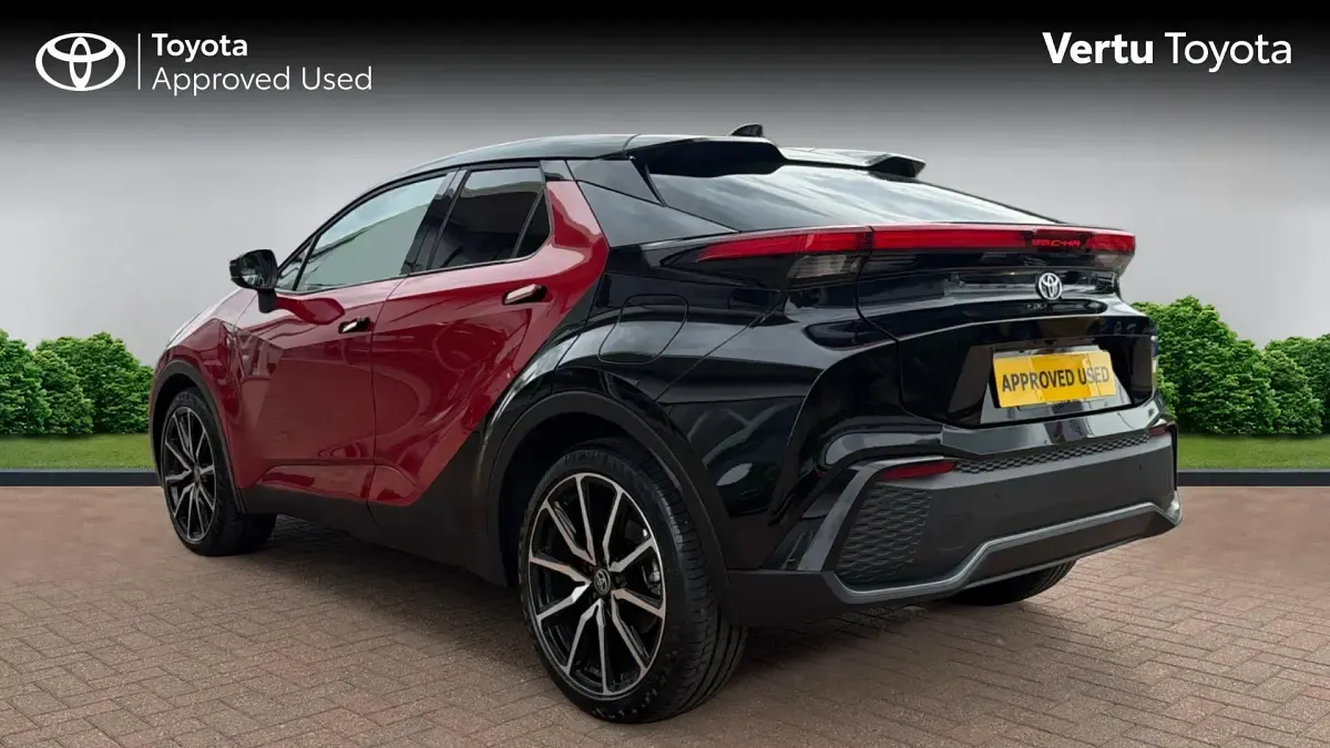 Used Toyota C-HR Sport 223 HP (164 kW) 2024 Scarlet flare bitone SUV