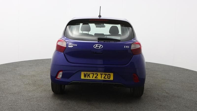 Used Hyundai i10 SE 67 HP (49 kW) 2022 Blue Hatchback