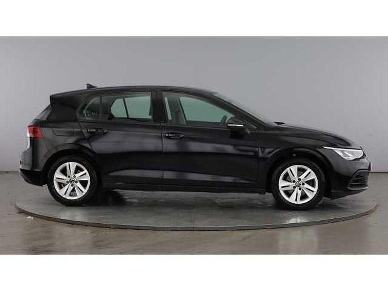 Used VW Golf VIII 150 HP (110 kW) 2024